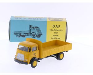  Schaal 1:50 Lion Car  Nr. 22 DAF vrachtauto met open laadbak,perfecte staat. #6080