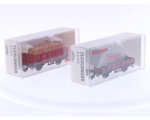 Schaal H0 Fleischmann 5200 & 5203 opengoederenwagons set van 2 van de DB #5761
