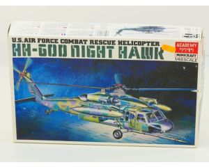 Schaal 1:48 Academy 1613 HH-60D Night Hawk Helicopter #221