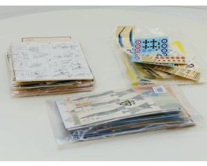 Assortiment decals en documentatie voor                  diverse vliegtuigkits #266