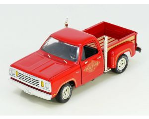 Schaal 1:18 Ertl 7385 1978 Dodge lil red           express pick up truck #210