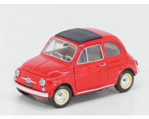 Schaal 1:16 Bburago gold collection 3304 Fiat 500 1965 rood met dicht schuifdak code. #4235