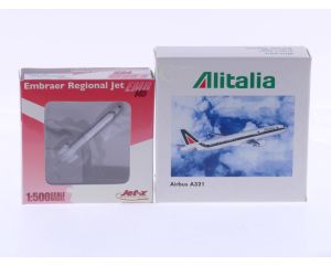 Schaal 1:500 Herpa 508636 Airbus A321 Alitalia Airlines en Herpa 512336 Alitalia Express JXS503 #4634