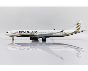 Schaal 1:200 JC Wings EW2339002S Starlux Airlines A330-900neo "Pink Ribbon" Reg. B-58302 #7914