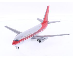 Schaal 1:200 JC Wings EW2734004 Boeing 737-200 Dragonair Reg. VR-HKP #7717