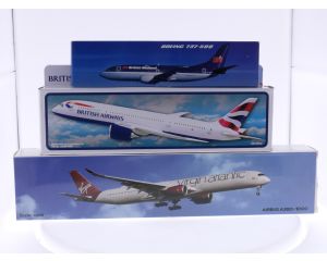 Schaal 1:200 Pemier Planes SM787-64HB, PPC Holland 222291 set van 3 vliegtuigen van het Verenigd Koninkrijk Boeing 787-8 Reg. N/A, Airbus A350-1000 Virgin Atlantic Reg. G-VLUX en Boeing 737-500 British Midland Reg. N/A #8066