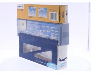 Schaal 1:200 Pimier Planes SM757-7, Flight Miniatures en Mega Models set van 3 vliegtuigen van het Verenigd Koninkrijk Boeing 757-200 Reg. N/A Monarch, Boeing 757 JMC Reg. G-JMCD en Boeing 737-500 bmi baby Reg. G-BVKB #8067