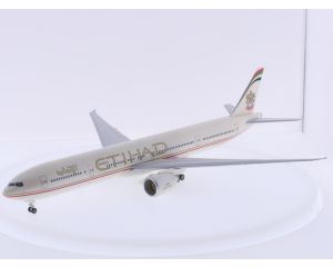 Schaal 1:200 Herpa 551410 Boeing 777-300ER Etihad Airways Reg. NA #9348