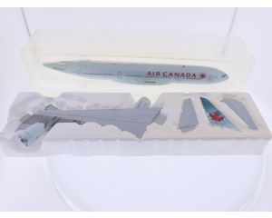 Schaal 1:200 Hogan Wings HG0335G Boeing 777-200LR Air Canada Reg. C-FIVK #9351