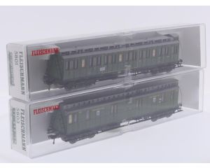 Schaal H0 Fleischmann NEW OLD STOCK COMPLETE SET 4800, 5800, 5801, 5802 en 5803 stoomlocomotief P8 met personenrijtuigen van de KPEV. #9433