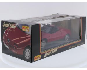 Schaal 1:18 Maisto 31831 Alfa Romeo Spider (1995) #9643