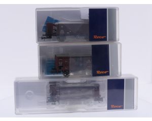 Schaal H0 Roco 76060 3-delige set goederenwagens van de KPEV #9659