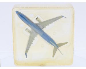 Schaal 1:200 Herpa 550352 Hapag-Lloyd Boeing 737-800 Reg. D-AHLP #10002