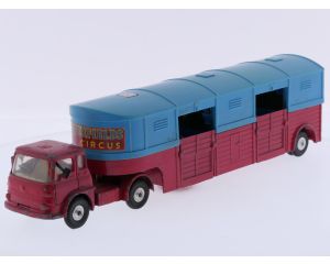 Schaal 1:50 Corgi Major Toys 1130 trekker met paardentrailer en paard Circus Chipperfields #10071