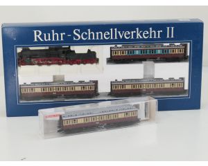 Schaal H0 Fleischmann NEW OLD STOCK COMPLETE SET 4888 en 5875 stoomlocomotief BR 38 met personenrijtuigen van de DRG #9439