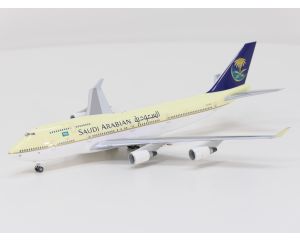 Schaal 1:200 Herpa 550574 Boeing 747-400 Saudi Arabian Airlines Reg. HZ-AIW #9894