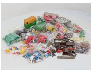 Playmobil 3555,3270,3566,3595,3579,3359,2x3357, 3356, 3358, heel veel extra's #9940