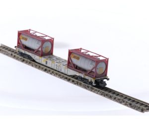 Schaal N Minitrix 18490 Platte wagen met tankcontainers van HUPAC S.A. #5311