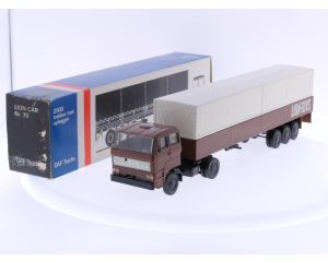 Schaal 1:50 Lion Car Nr.70 DAF 2800 trekker met oplegger. #6110
