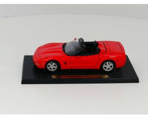 Schaal 1:18 Maisto Chevrolet Convertible 1998 #2357