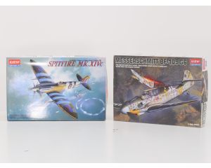 Schaal 1:48 2 bouwpakketten Spitfire MK.XIX vs Messerschmitt BF109 G6 #4166