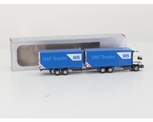 Schaal 1:50 Tekno DAF 95 Concept met aanhanger #7015