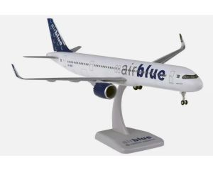 Schaal 1:200 Hogan Wings 11908 Airbus A321Neo Airblue Reg. AP-BOE #8022