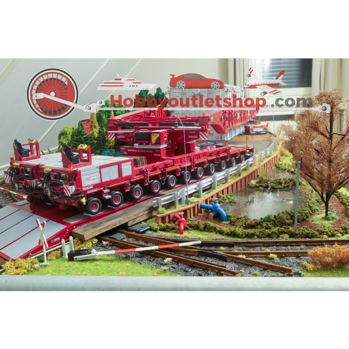 Uniek 1:24 Diorama met Realistische Girderbridge, SPMT Platforms en Transformator, Kahl transport