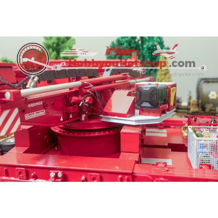 Uniek 1:24 Diorama met Realistische Girderbridge, SPMT Platforms en Transformator, Kahl transport