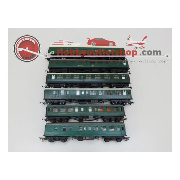 Schaal 00 Tri-ang R220 R229 R622 R624 R623 BR set van 5 rijtuigen #105