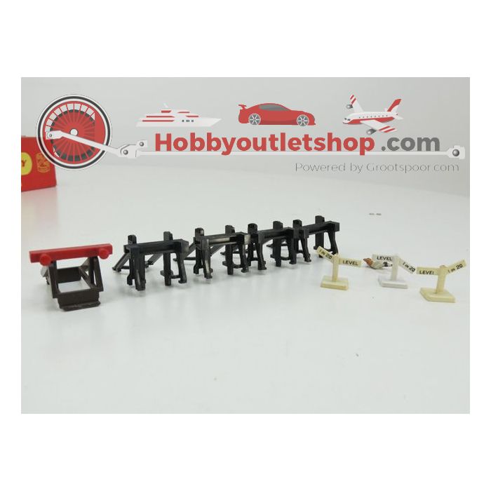 Schaal 00 Tri-ang R083 R103 R456 R510 R514 Diverse accessoires #91 - sku: 20201128025215 - Gebruikt - Goede staat - Afbeelding 3