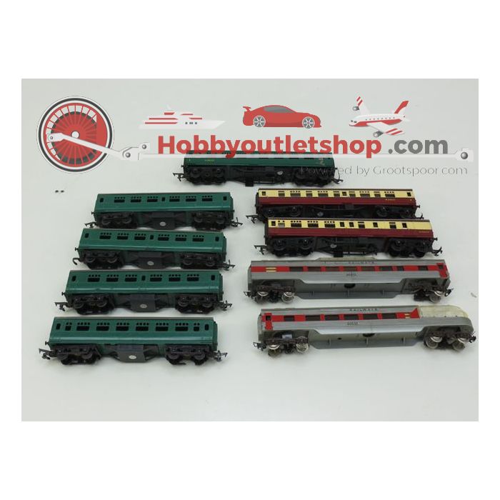 Schaal 00 Tri-ang R21, R25, R125, R28, R29, R221 rijtuigen #319 - sku: 20210429112738 - Gebruikt - Goede staat - Afbeelding 6