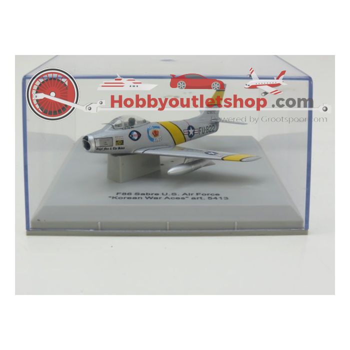 Schaal 1:100 Armour collection F-86 Sabre US Air Force ''Korean War Aces'' 5413 #87