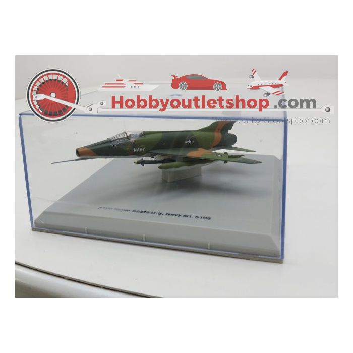 Schaal 1:100 Dambusters F100 Super Sabre U.S. Navy Art. Nr. 5198 #90