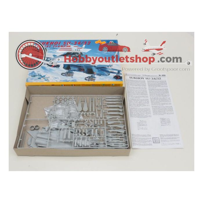 Schaal 1:72 Set 4St. Italeri 059, 197, 2x187 Sukhoi SU #93