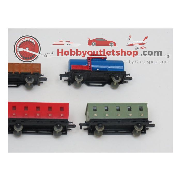 Schaal 1:143 Majorette Rail Route 9-delige treinset #683