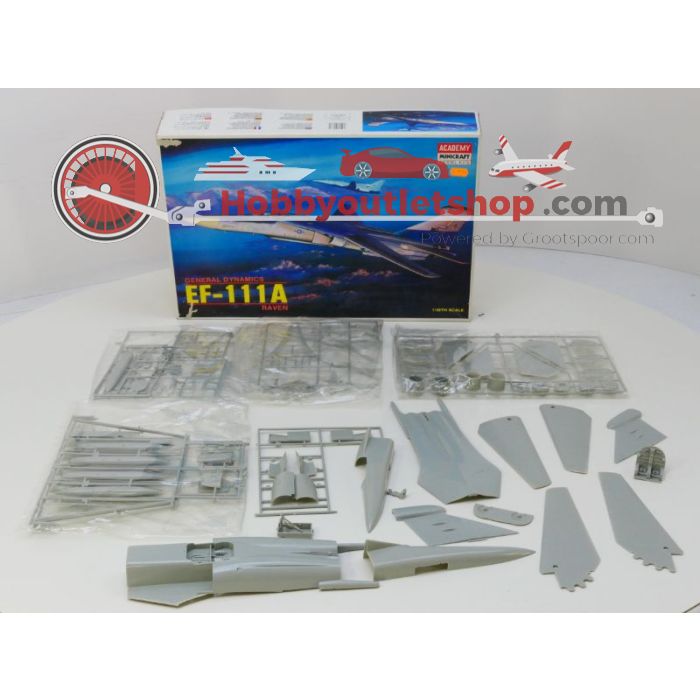 Schaal 1:48 Academy 1676 EF-111A Raven #207