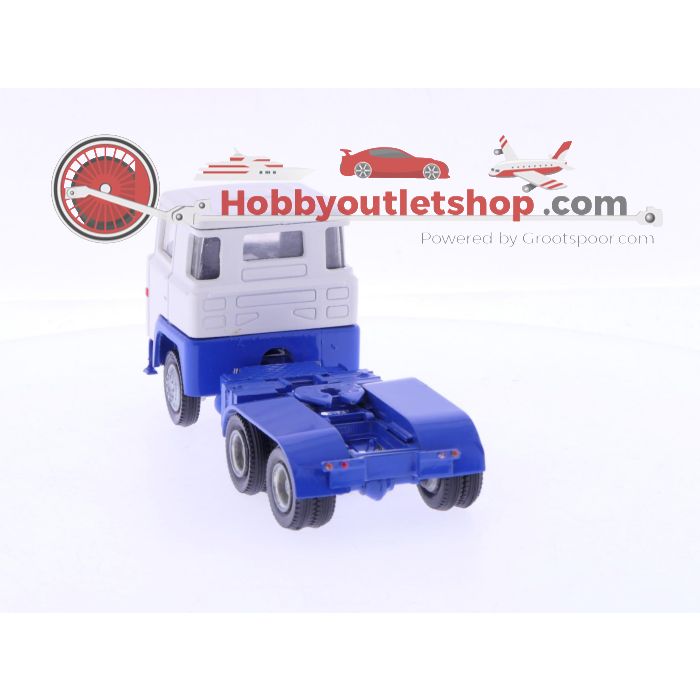 Schaal 1:48/50 Polar Express ,samengesteld custom model (Code 3) van een aangepaste Nacoral trekker en een Smith-Models bouwkit als oplegger. #4077