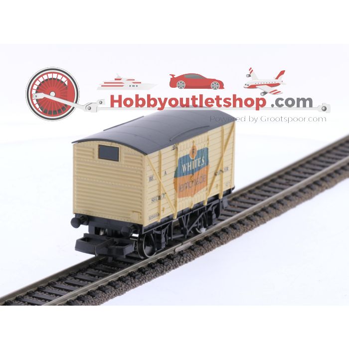 Schaal 00 Lima/Hornby 305689W, L204658, R19, R124 en R 340 diesel locomotief Class 08 887 met wagens van de BR #7618