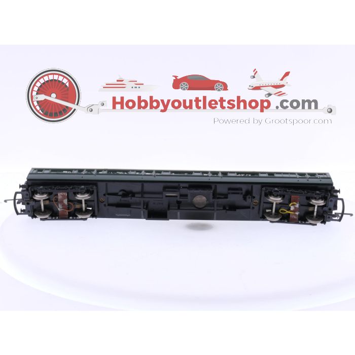 Schaal 00 Tri-ang/Hornby R.350, R.374, R869, R.226 en R.750 3 stoomlocomotieven met rijtuigen van de BR #7637