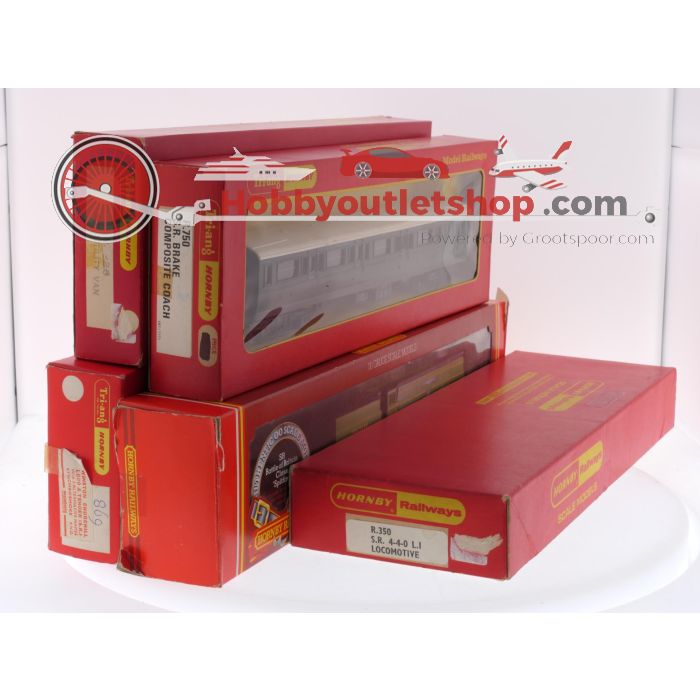 Schaal 00 Tri-ang/Hornby R.350, R.374, R869, R.226 en R.750 3 stoomlocomotieven met rijtuigen van de BR #7637
