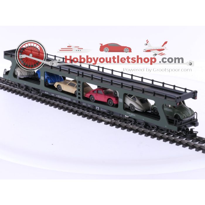 Schaal H0 Märklin 4074 autotransporter met 6 Wiking auto's van de DB #7652