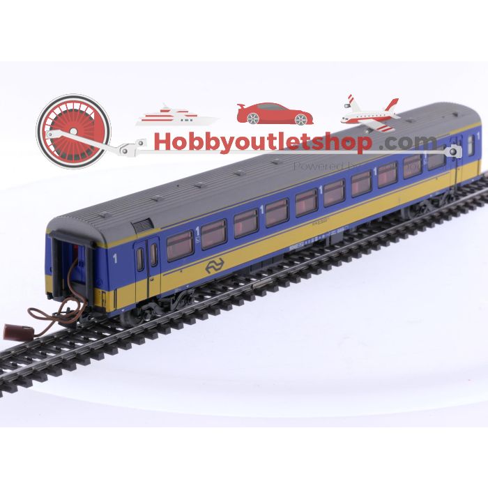 Schaal H0 Märklin 4164 personenrijtuig 1e kl. met interieurverlichting van de NS #7658