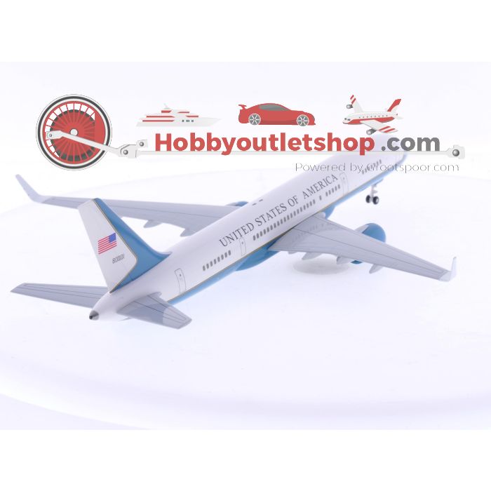 Schaal 1:200 Hogan 10260 Boeing C-32A US Air Force Reg. 80001 #7731 - sku: 20250610031101 - Used - Very good condition - Photo 3