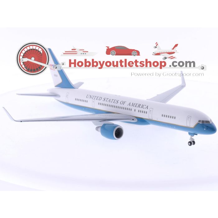 Schaal 1:200 Hogan 10260 Boeing C-32A US Air Force Reg. 80001 #7731 - sku: 20250610031101 - Used - Very good condition - Photo 4
