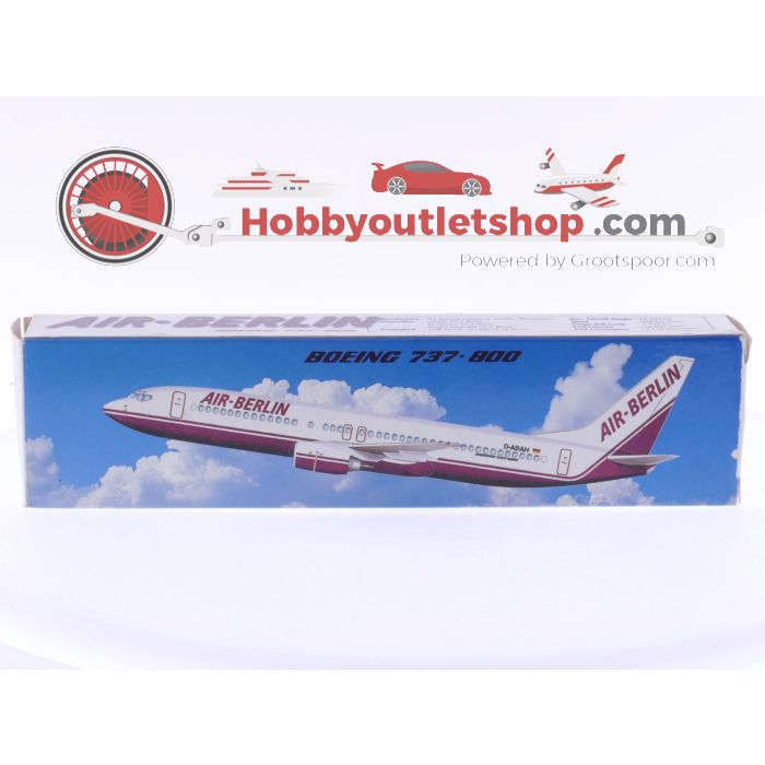 Schaal 1:200 PPC Holland en Mega Models set van 3 Air Berlin vliegtuigen Boeing 737-800 Reg. D-ABAH, Boeing 737-800 Reg. D-ABAN en Airbus A320 Reg. D-ABDX #8068
