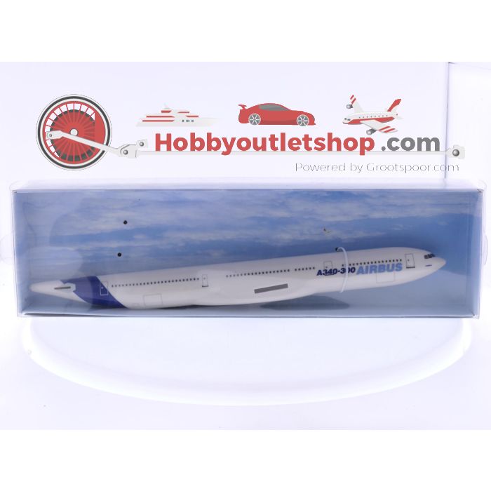 Schaal 1:200 Lupa AIR067-LU Airbus A340-300 'Airbus house livery' Reg. N/A #8077