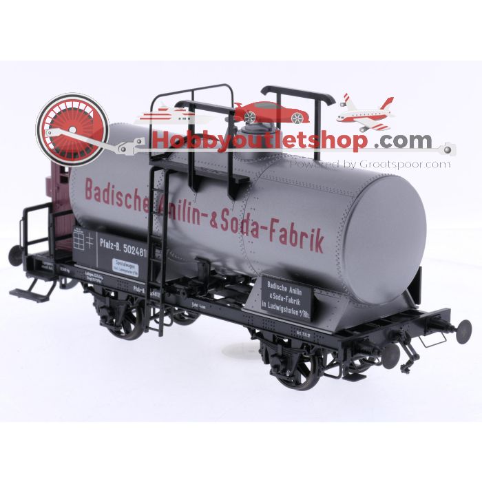 Schaal 0 0 Scale Models 480 12 ketelwagen m. Brhs. BASF #P313