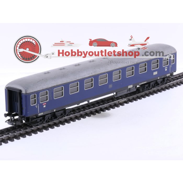 Schaal H0 Märklin 4022 en 4032 set van 3 personenrijtuigen van de DB #8107