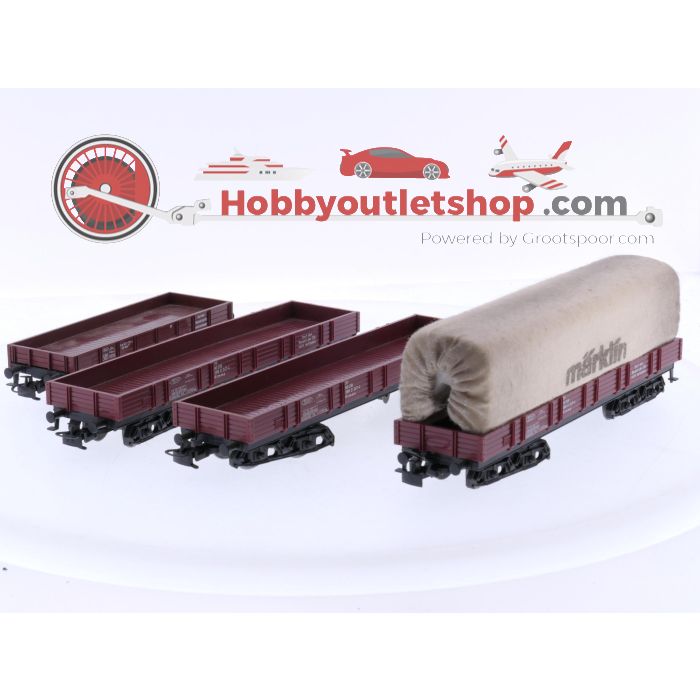 Schaal H0 Märklin 4423, 4473 en 4475 set van 4 lageboordwagens één met huif van de DB #8132